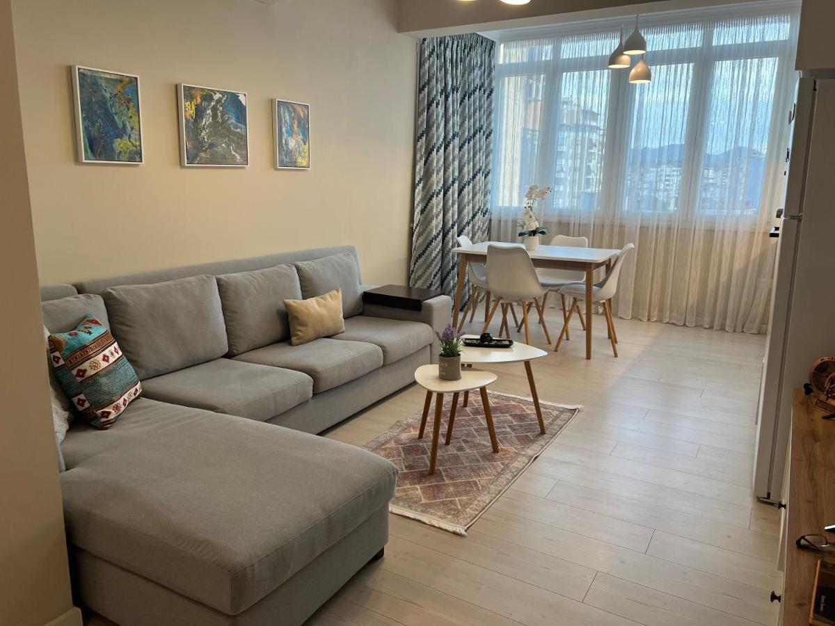 Grand New Bazaar Apartment ティラナ エクステリア 写真