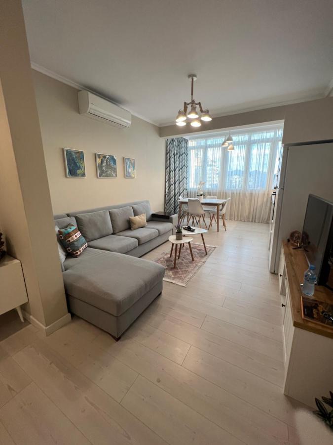 Grand New Bazaar Apartment ティラナ エクステリア 写真